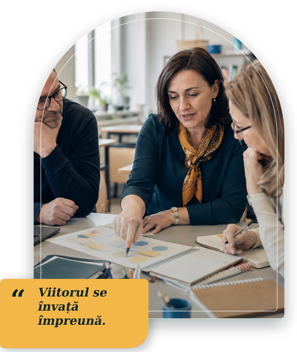 Profesori lucrând împreună. Viitorul se învață împreună.